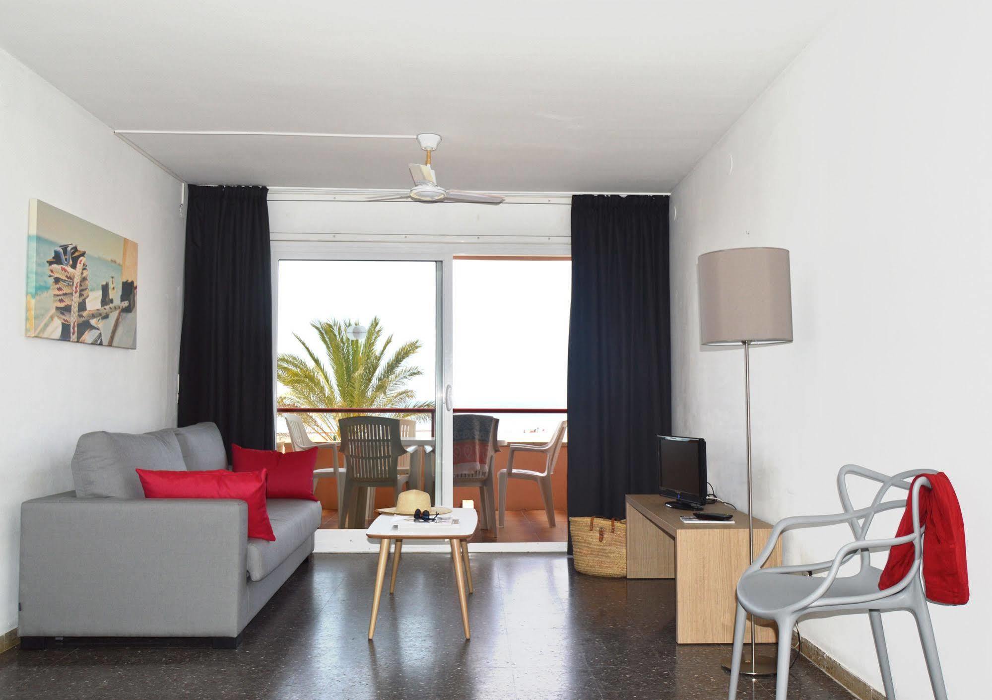 Pierre And Vacances Comarruga Exterior photo